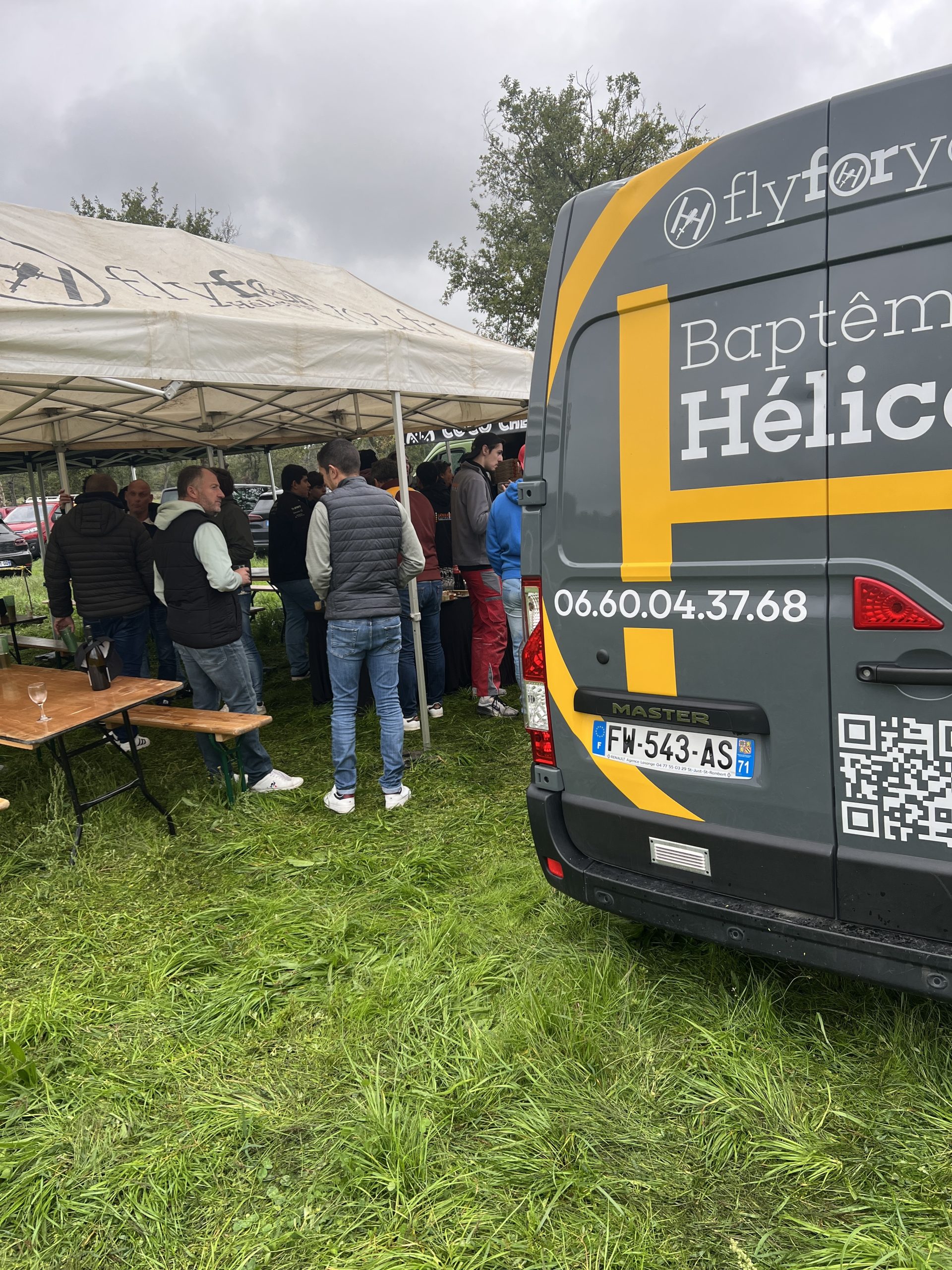 Confiance Fly For You